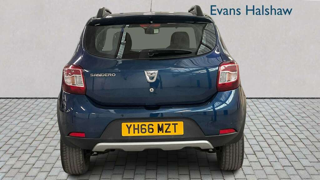 Dacia Sandero Stepway 1.5 Dci Laureate 2016 YH66MZT Blue #5
