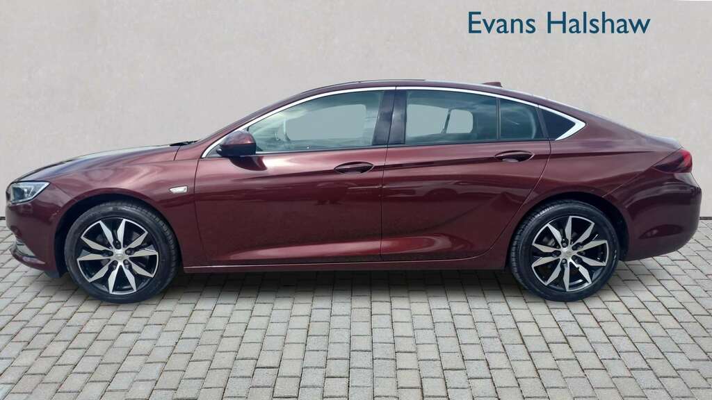 Vauxhall Insignia 2.0 Turbo D Tech Line Nav 2018 Red #3