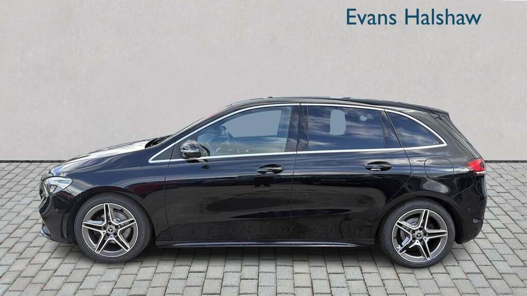 Mercedes-Benz B Class B180 Amg Line Executive 2020 PX70JWP Black #3
