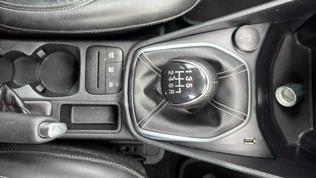 Ford Fiesta 1.0 Ecoboost Hbd Mhev 125 Titanium X 2023 YC23TKV Black #4