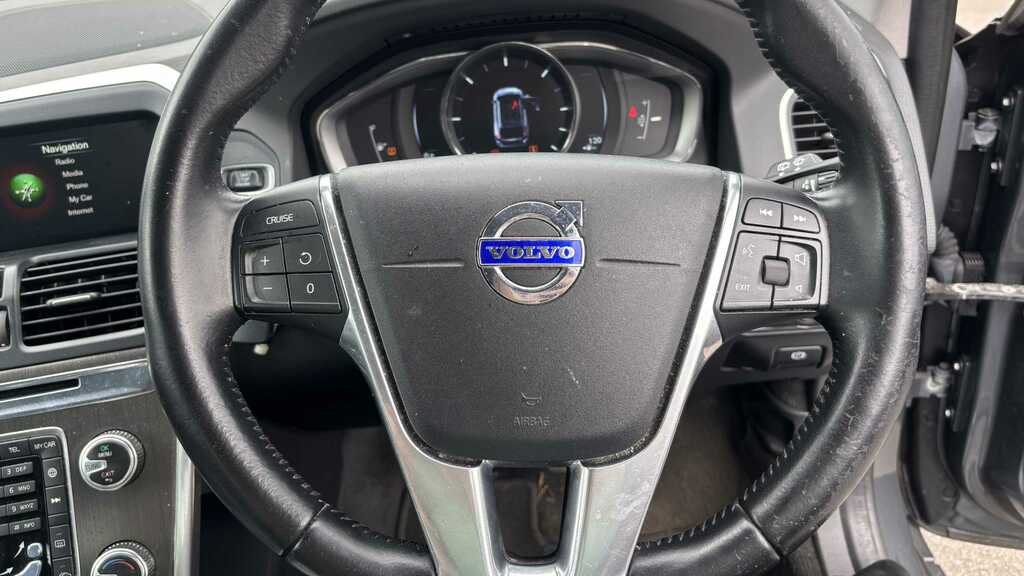 Volvo XC60 D4 190 Se Lux Nav Awd 2016 YX16VPE Grey #3