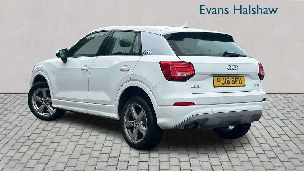 Audi Q2 1.0 Tfsi Sport 2018 White #2