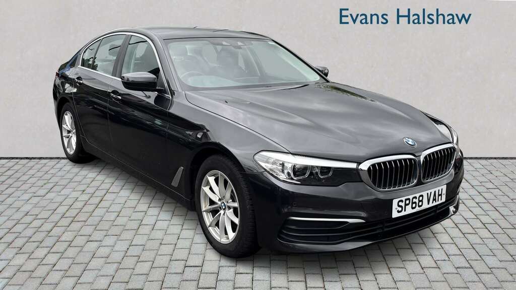 BMW 5 Series 520I Se 2018 Grey