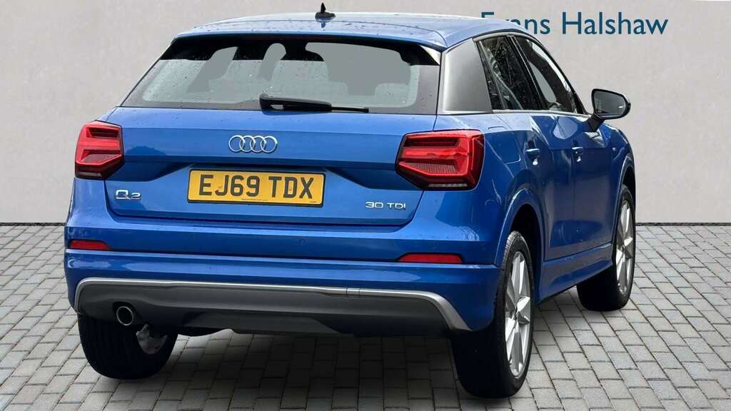 Audi Q2 30 Tdi S Line 2019 Blue #5