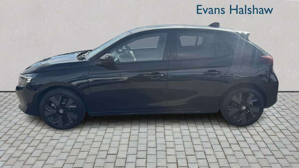Vauxhall Corsa-e 100Kw Ultimate 50Kwh 2025 YD75GZR Black #4