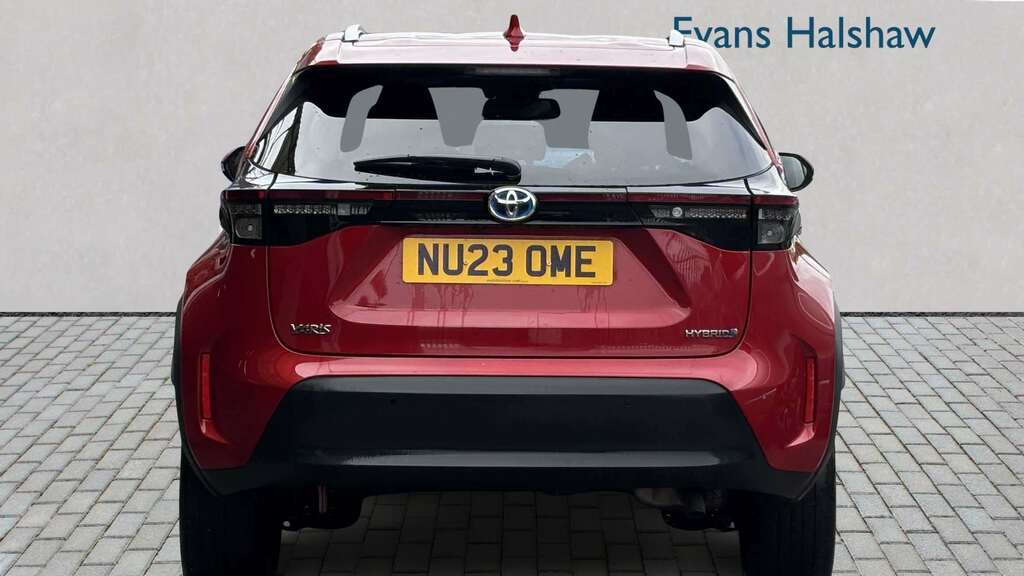Toyota Yaris Cross 1.5 Hybrid Excel Cvt 2023 NU23OME Red #4