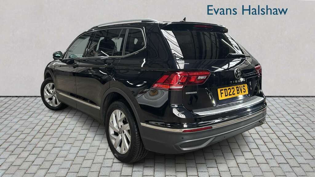 Volkswagen Tiguan Allspace 1.5 Tsi Life Dsg 2022 Black
