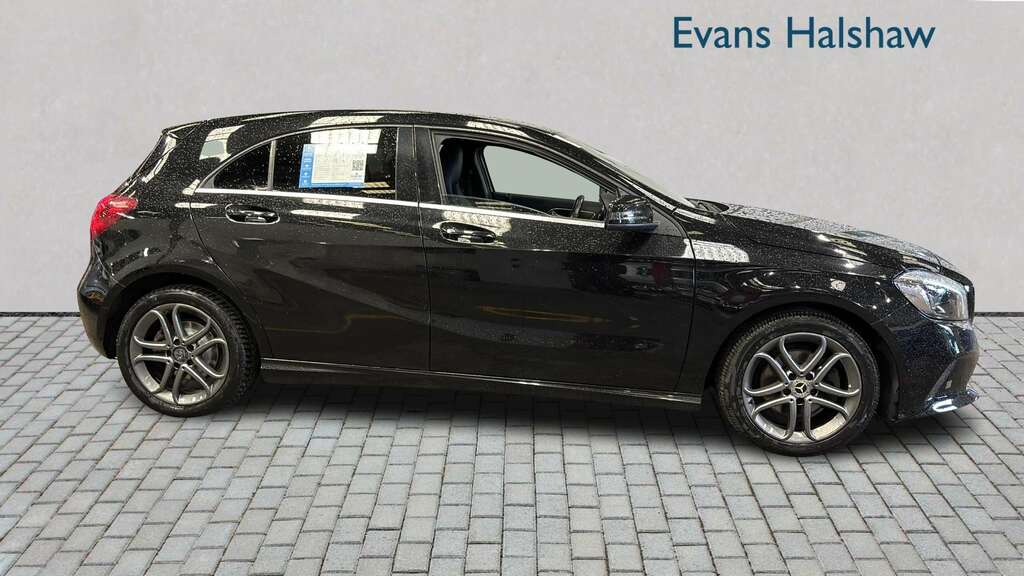Mercedes-Benz A Class A180 Sport Edition 2018 FX18LSJ Black #3
