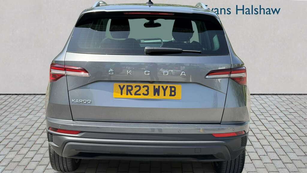 Skoda Karoq 1.5 Tsi Se L 2023 YR23WYB Grey #4