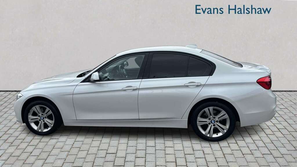 BMW 3 Series 320D Sport Step 2018 LS18VKR White #3