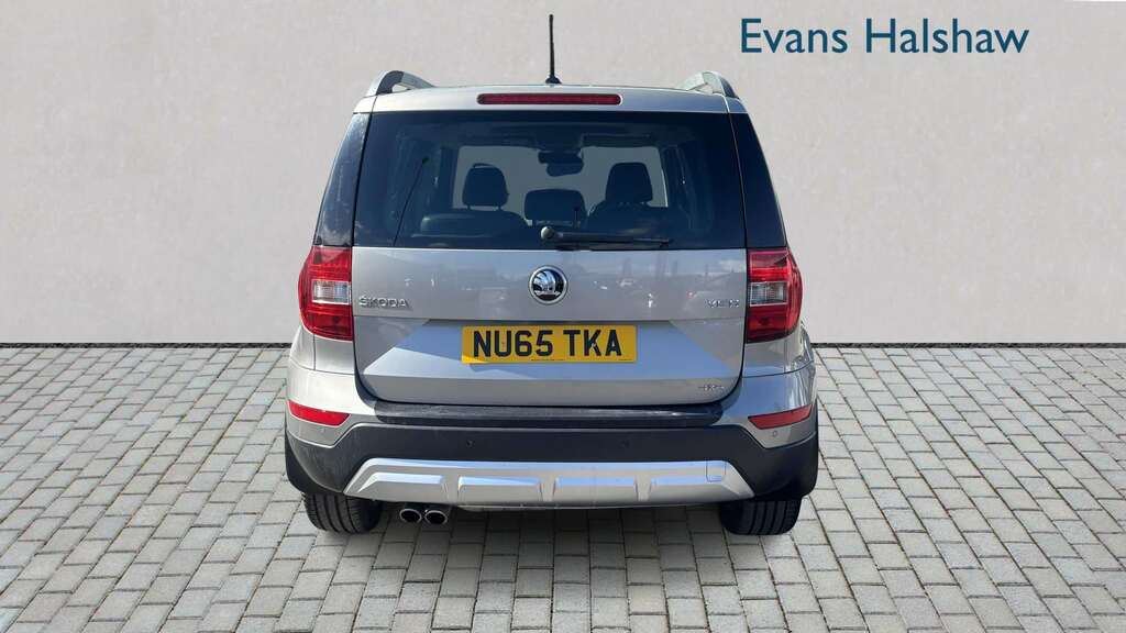 Skoda Yeti 2.0 Tdi Cr 150 Laurin Klement 4X4 2015 NU65TKA Brown #3