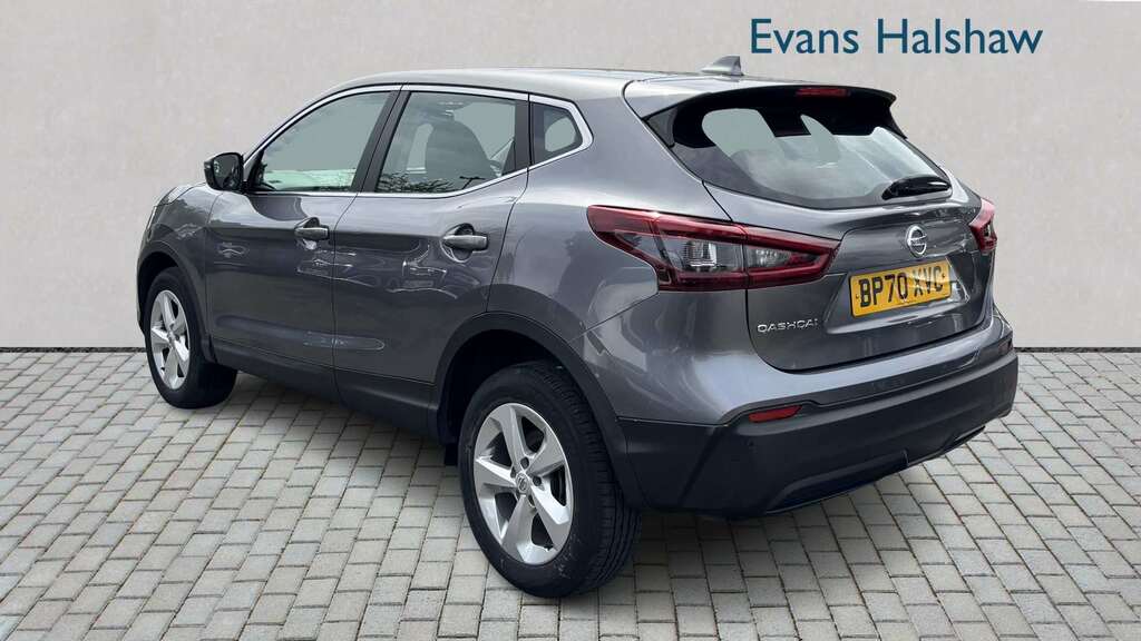 Nissan Qashqai 1.3 Dig-t 160 157 Acenta Premium Dct 2021 BP70XVC Grey #2