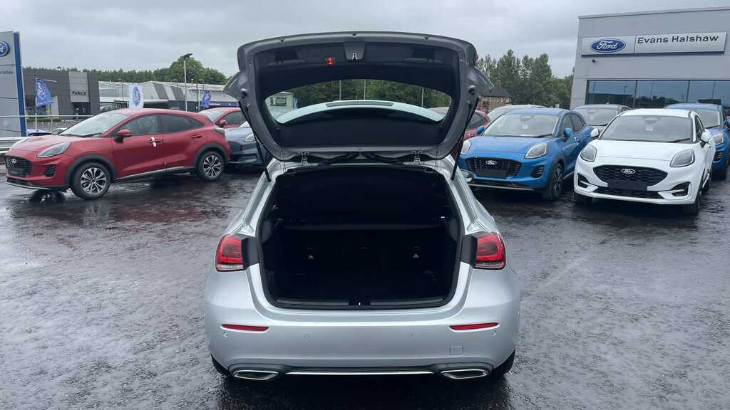 Mercedes-Benz A Class A200 Sport Executive 2018 KW68YSY Silver #5
