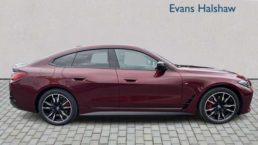 BMW i4 400Kw M50 83.9Kwh 2023 YB72VUN Red #3