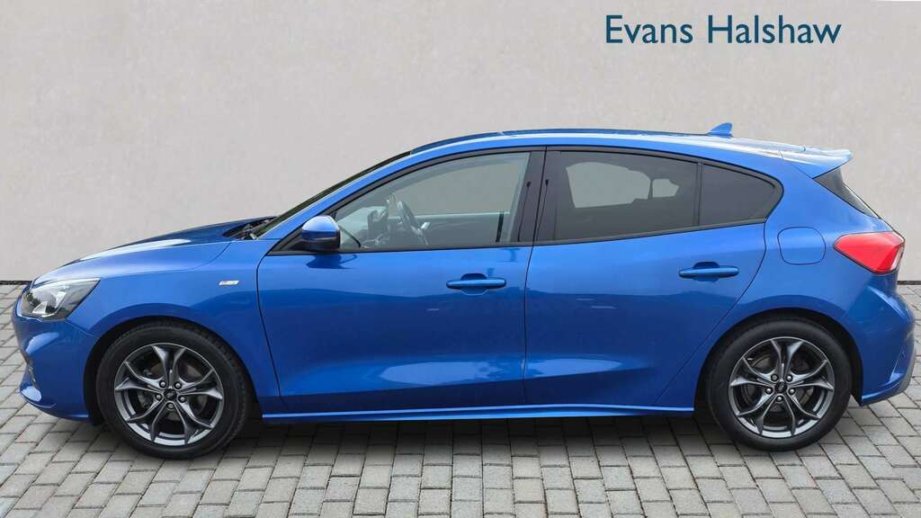 Ford Focus 1.0 Ecoboost 125 St-line 2019 YN19MVJ Blue #5