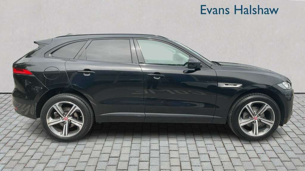 Jaguar F-Pace 2.0D 163 R-sport 2018 MV18OVJ Black #3