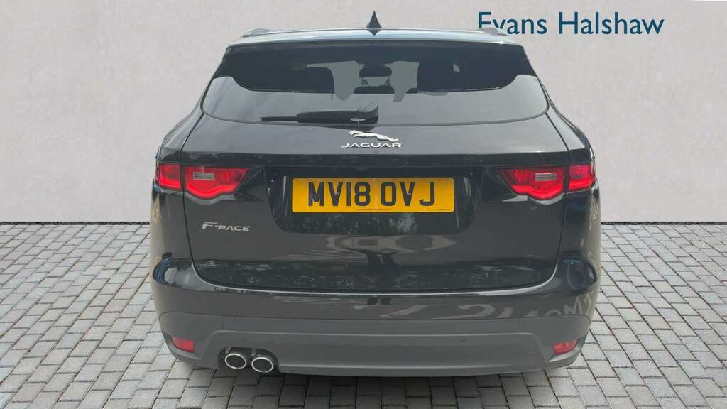 Jaguar F-Pace 2.0D 163 R-sport 2018 MV18OVJ Black #5