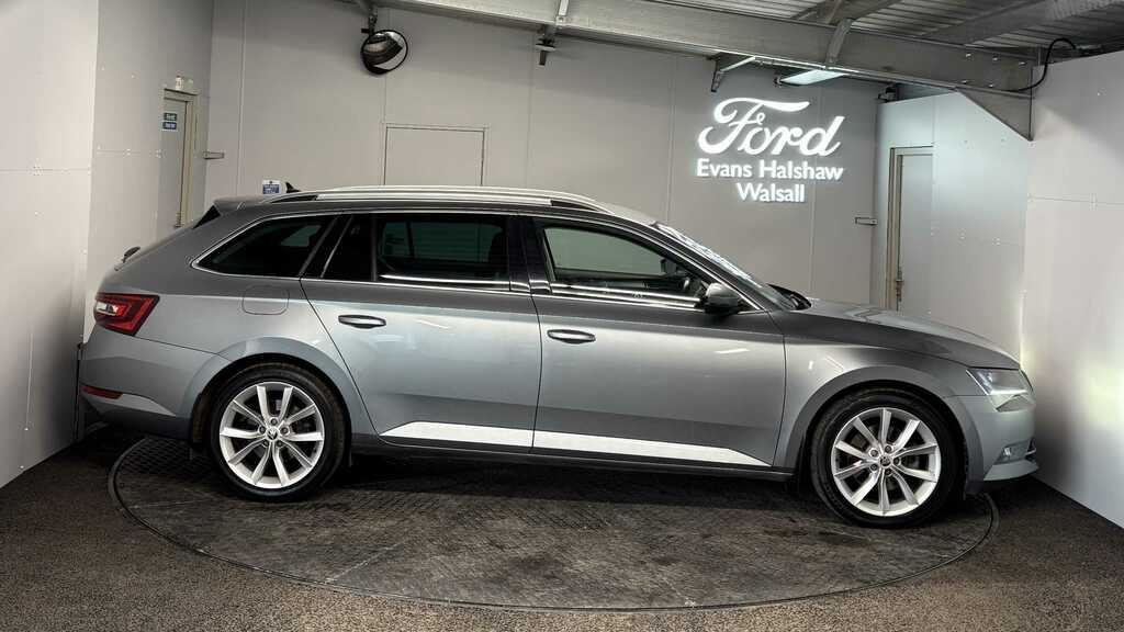 Skoda Superb 2.0 Tsi Se L Executive Dsg 2016 LV66KGZ Grey #4