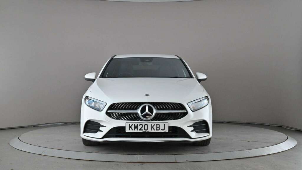 Mercedes-Benz A Class A180d Amg Line 2020 KM20KBJ White #2