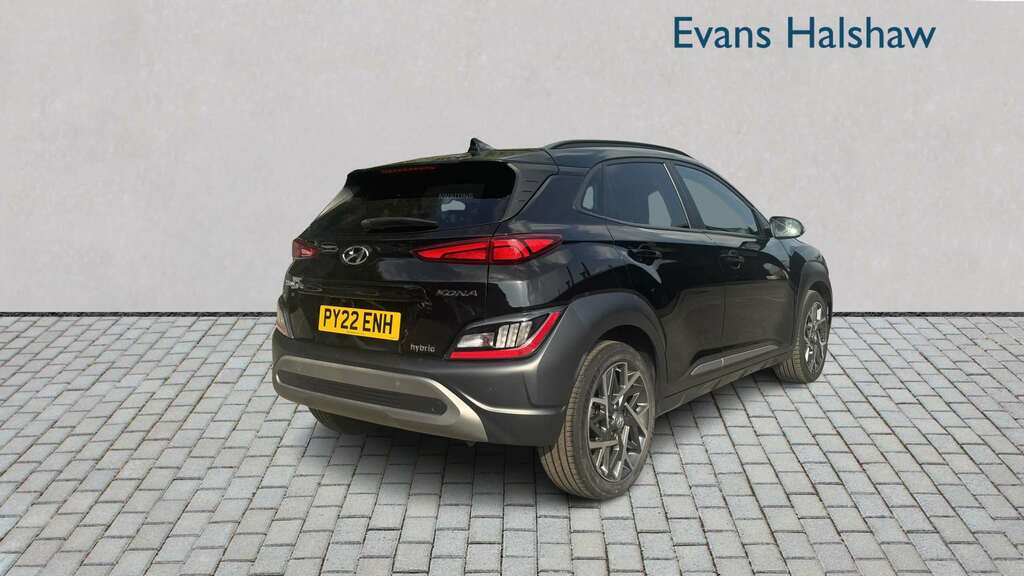 Hyundai Kona 1.6 Gdi Hybrid Premium Dct 2022 PY22ENH Black #3