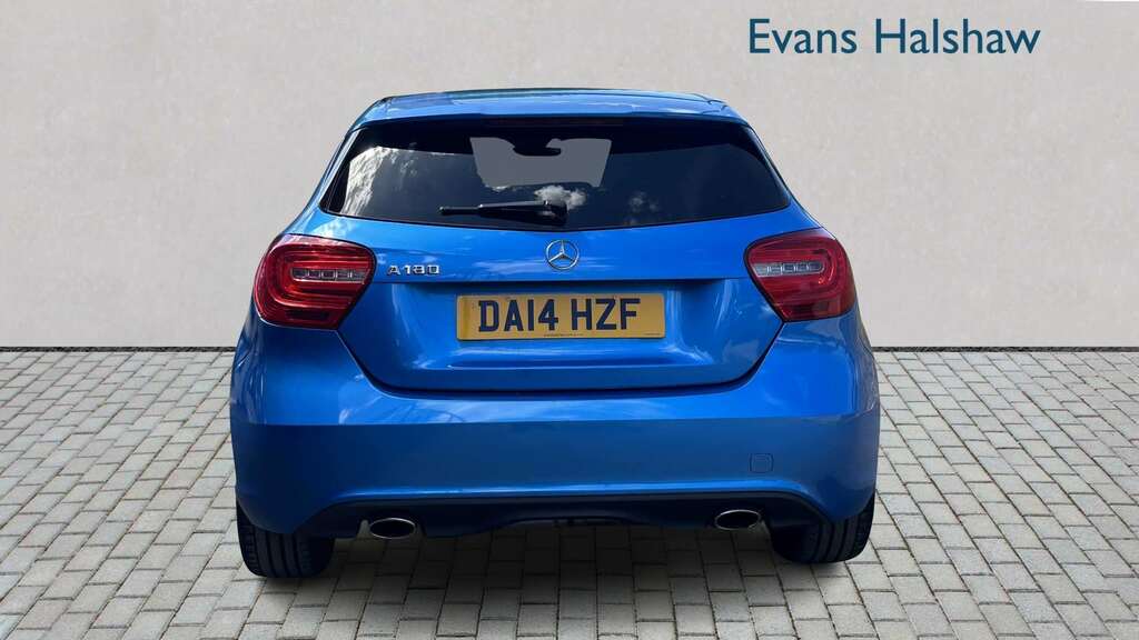 Mercedes-Benz A Class A180 Blueefficiency Sport 2014 Blue #2