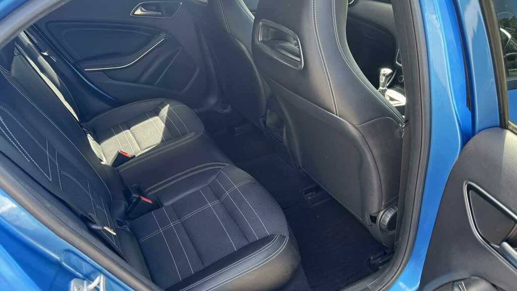 Mercedes-Benz A Class A180 Blueefficiency Sport 2014 Blue #4