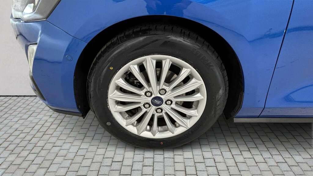 Ford Focus 1.0 Ecoboost Hybrid Mhev 125 Titanium Edition BK22HEJ Blue #5