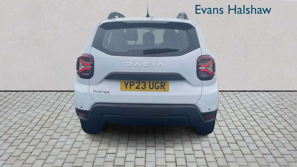 Dacia Duster 1.3 Tce 130 Expression 2023 White #3