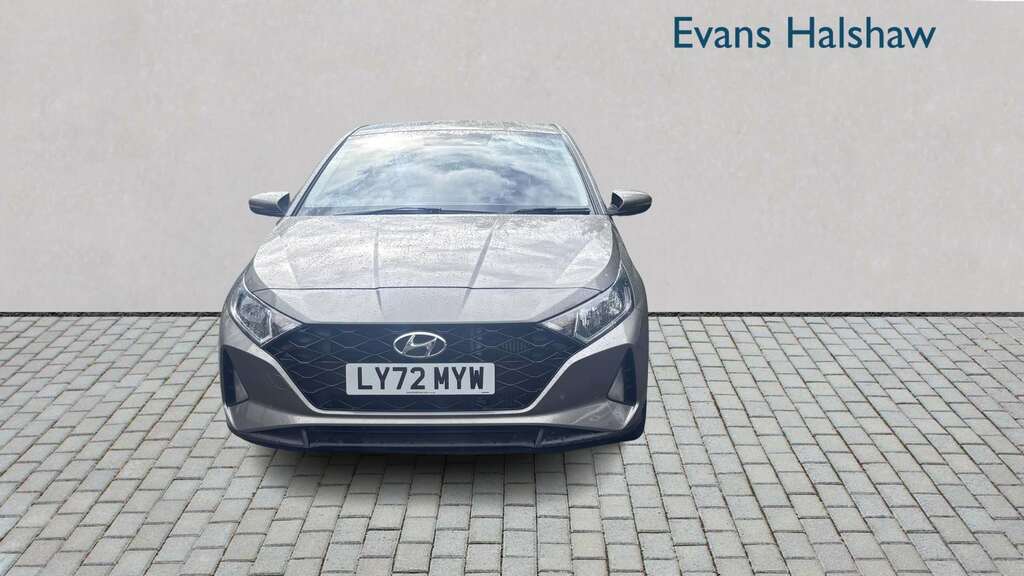 Hyundai I20 1.0T Gdi 48V Mhd Se Connect Dct 2023 LY72MYW Grey #3