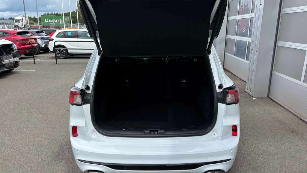 Ford Kuga 2.5 Fhev Black Package Edition Cvt 2024 GF24ZRD White #4