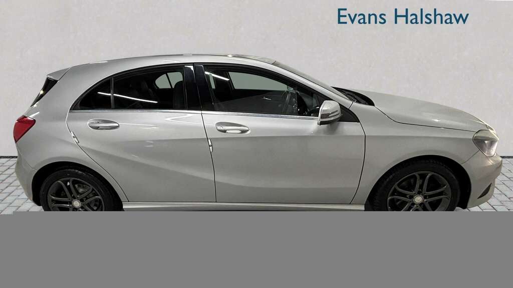 Mercedes-Benz A Class A200 Cdi Sport 2014 DG64GPV Silver #3