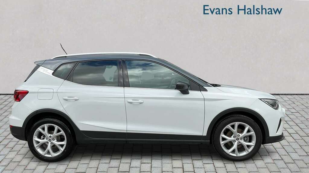 Seat Arona 1.0 Tsi 110 Fr 2021 AE71WNM Grey #4