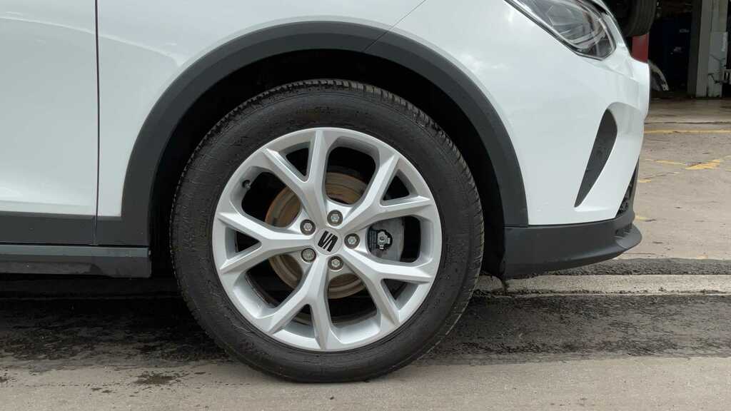 Seat Arona 1.0 Tsi 110 Fr 2021 AE71WNM Grey #5