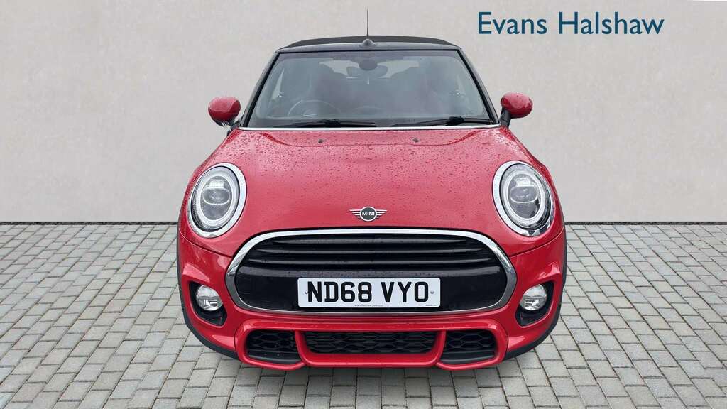 Mini Convertible 1.5 Cooper Sport II 2018 ND68VYO Red #3