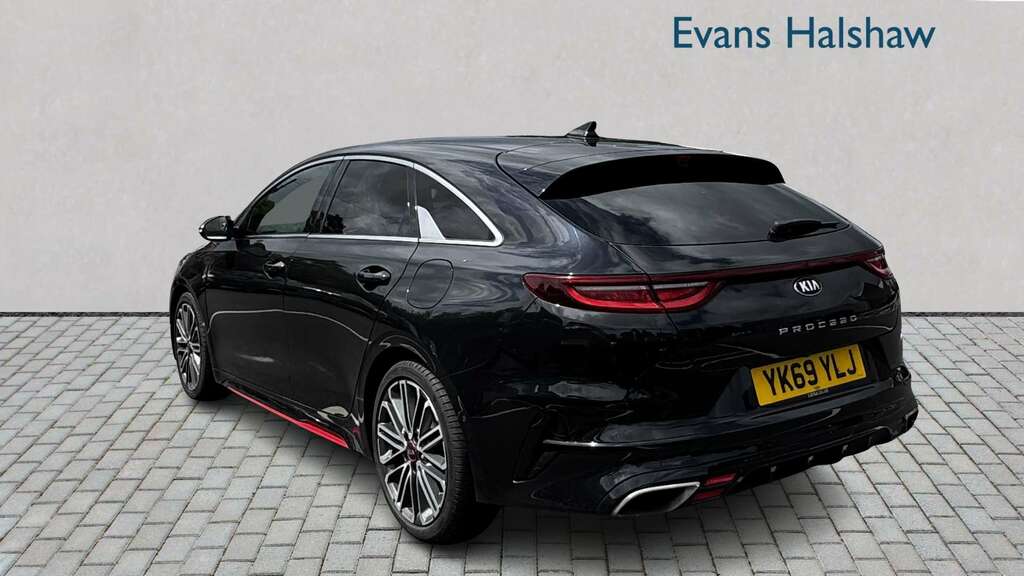 Kia Proceed 1.6T Gdi Isg Gt Dct 2019 Black #4