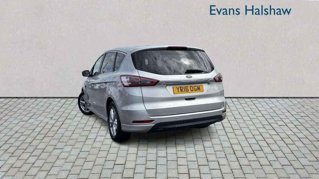 Ford S-Max 2.0 Tdci 150 Titanium 2016 Silver