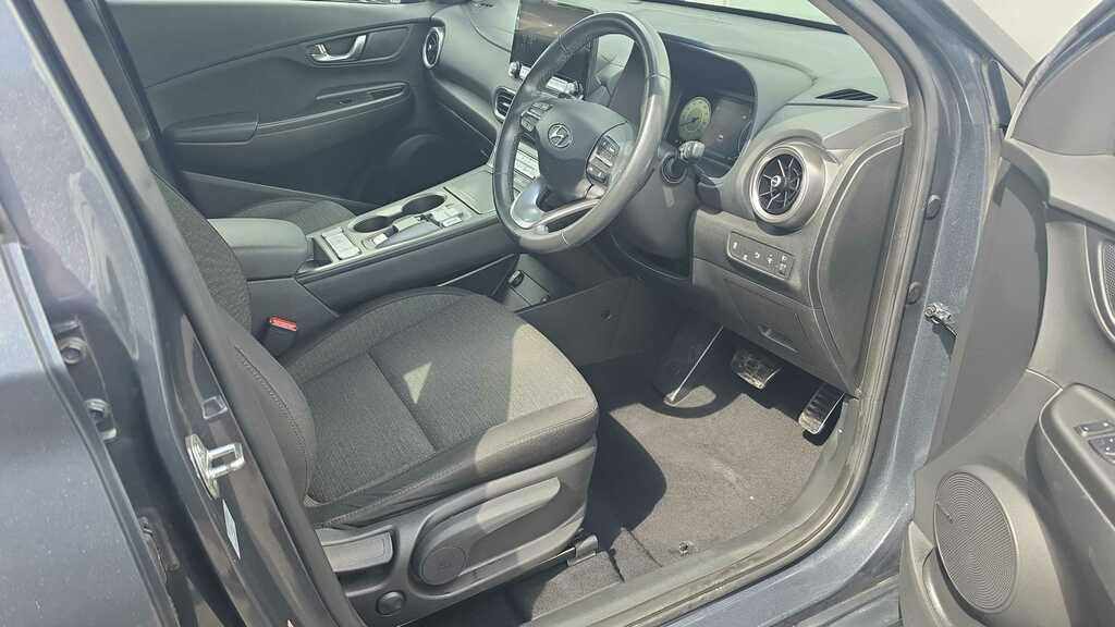 Hyundai Kona 100Kw Se Connect 39Kwh 2021 BG21HLZ Grey #6