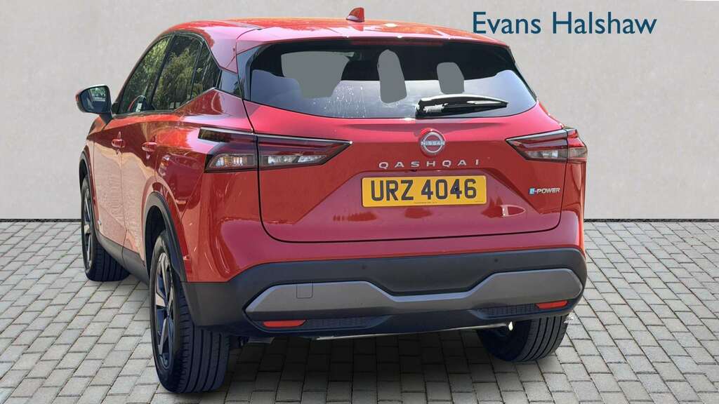 Nissan Qashqai 1.5 E-power N-connecta 2023 URZ4046 Red #3