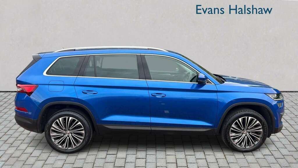 Skoda Kodiaq 1.5 Tsi Se L Executive Dsg 7 Seat 2023 LV23VSY Blue #5
