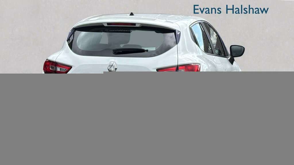 Renault Clio 1.2 16V Play 2017 PO67YVA White #6