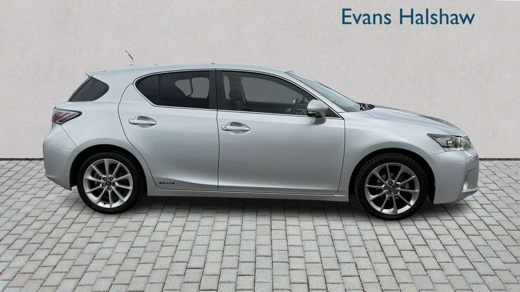 Lexus CT 200H 1.8 Advance Cvt 2013 Silver #4