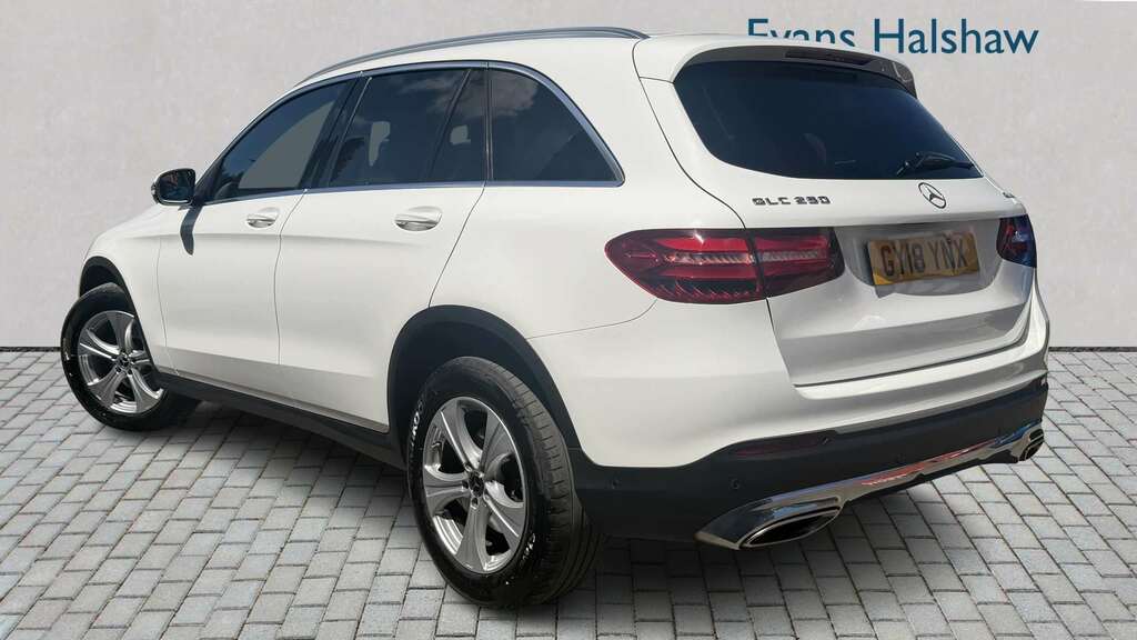 Mercedes-Benz GLC Class 250 4Matic Sport 9G-tronic 2018 GY18YNX White #2