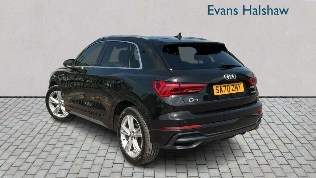 Audi Q3 35 Tfsi S Line S Tronic 2020 SA70ZWY Black #2
