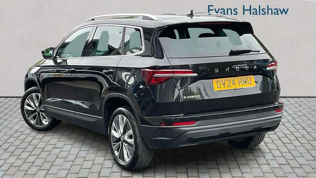 Skoda Karoq 1.5 Tsi Se L 2024 Black #2