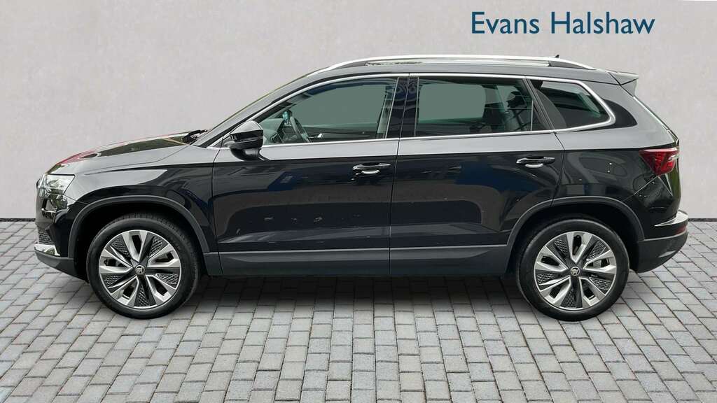 Skoda Karoq 1.5 Tsi Se L 2024 Black #3