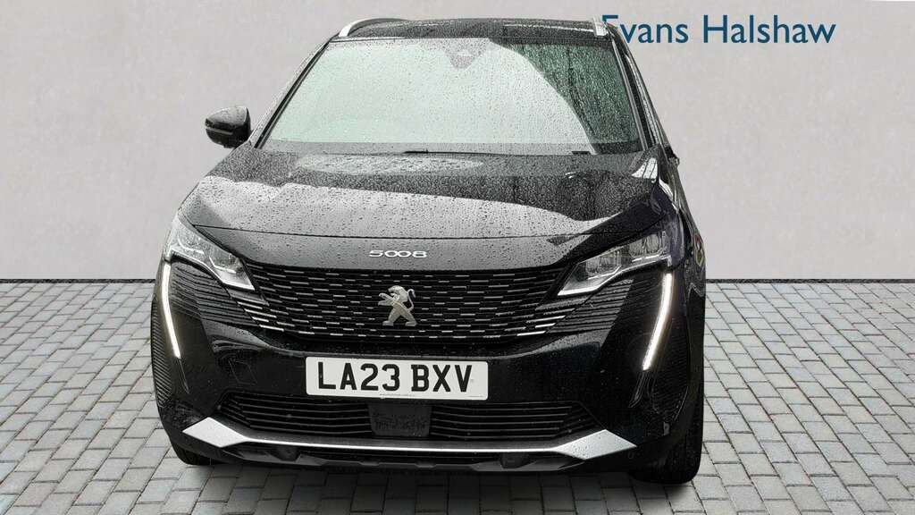 Peugeot 5008 1.5 Bluehdi Allure Premium Eat8 2023 Black #3