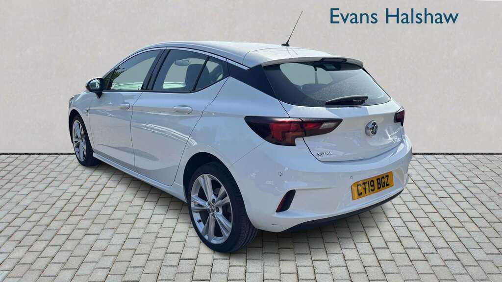 Vauxhall Astra 1.4T 16V 150 Sri Vx-line 2019 CT19BGZ White #2