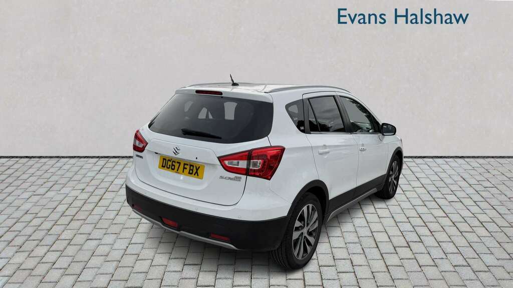 Suzuki SX4 S Cross 1.0 Boosterjet Sz-t 2017 White #4