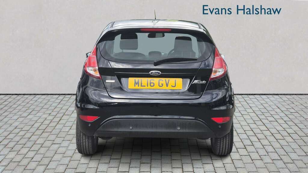Ford Fiesta 1.0 Ecoboost Zetec 2016 ML16GVJ Black #5