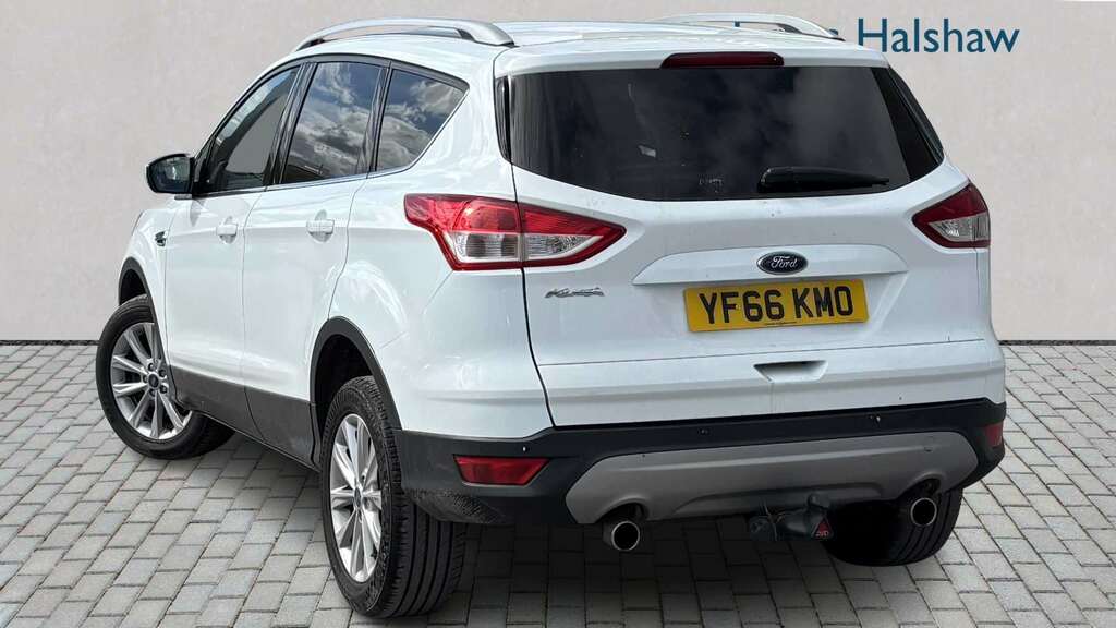Ford Kuga 2.0 Tdci 180 Titanium 2016 YF66KMO White #2